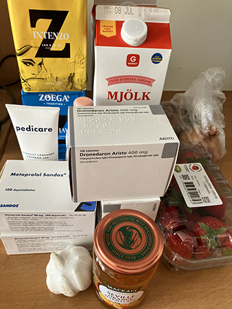 Kaffe mjölk fotkräm medicin marmelad vitlök lök jordgubbar Kaffe mjölk fotkräm medicin marmelad vitlök lök jordgubbar