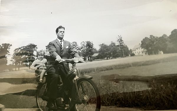 Lars o Bengt på moppe