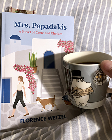 Mrs Papadakis o kaffe på sängen Mrs Papadakis o kaffe på sängen
