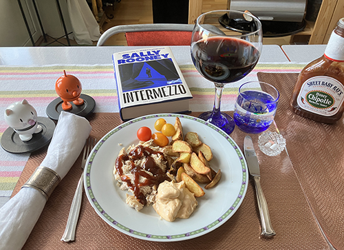 Pulled chicken klyftpotatis rödvin Hopptisarna och Intermezzo