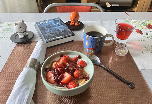 Torsdagsfrukost med Hopptisarna o Vit som marmor