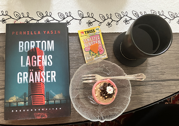 Bortom lagens gränser Noisette Trisslott o kaffe Bortom lagens gränser Noisette Trisslott o kaffe