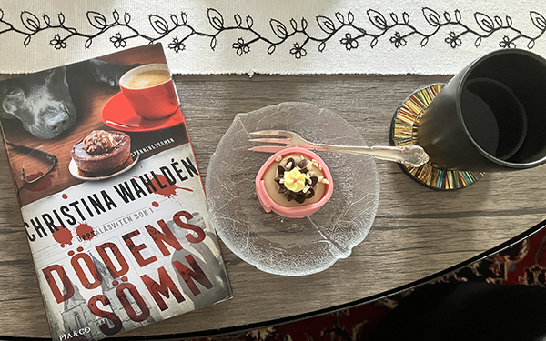 Ulrikafika med Dödens sömn o Noisette Ulrikafika med Dödens sömn o Noisette