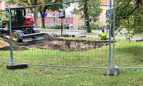 Grävarbete vid Dag Hammarskjölds väg