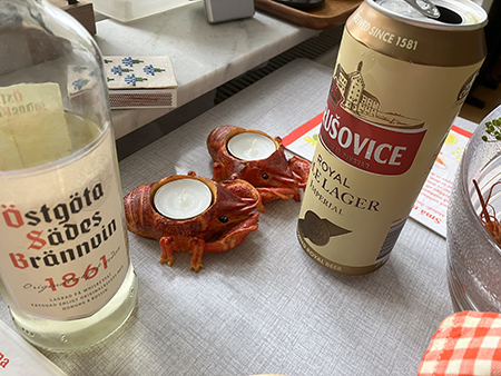 Östgöta sädesbrännvin kräftljus och Krusoviceöl