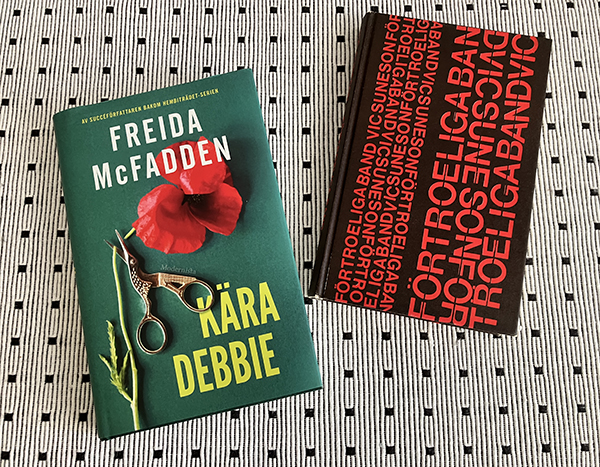 Böckerna Kära Debbie och Förtroeliga band
