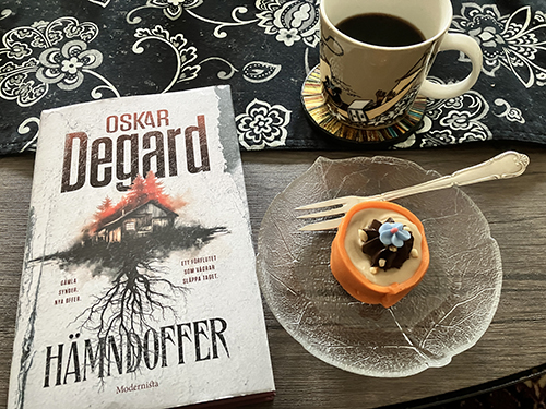 Lördagsfika med Hämndoffer och orange Noisette Lördagsfika med Hämndoffer och orange Noisette