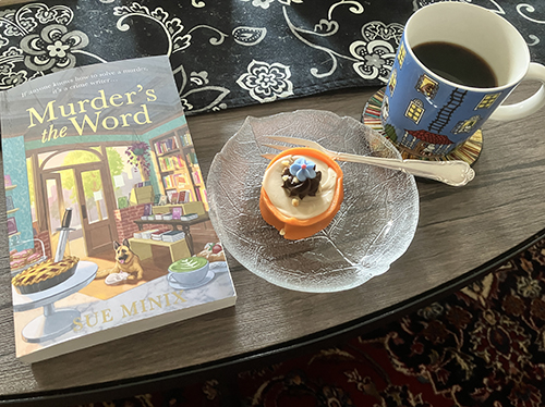 Lördagsfika med Murder's the word och Noisette