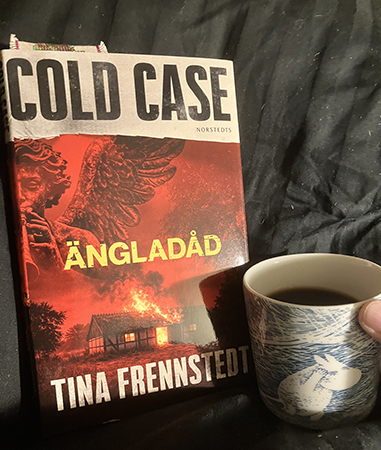 Ängladåd och kaffe på sängen
