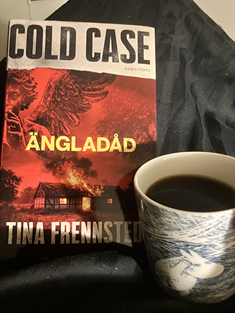 Ängladåd och kaffemugg Ängladåd och kaffemugg