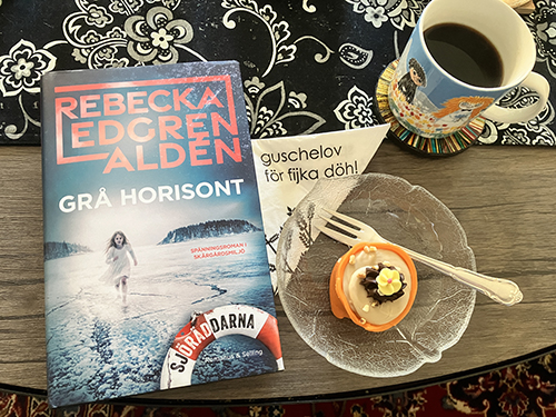 Lördagsfika Grå horisont Noisette Lördagsfika Grå horisont Noisette