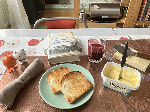 Söndagsfrukost rostat bröd Pro Viva Hopptisarna o Systrarna på Sophiahemmet
